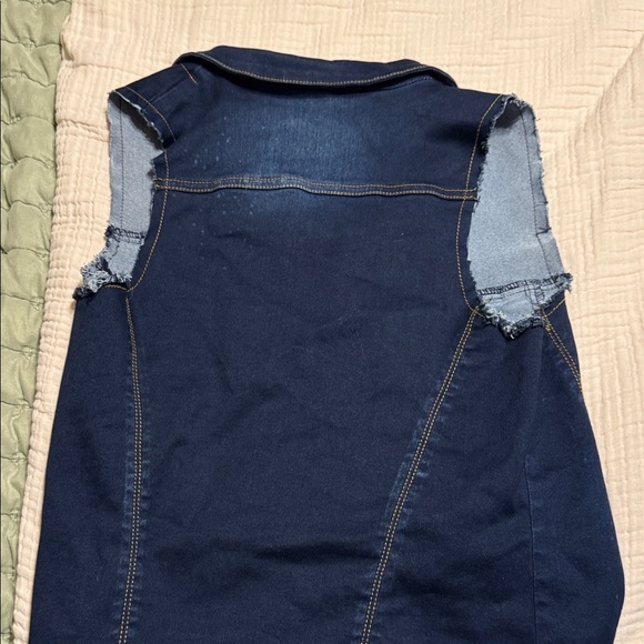 Women's Blue Jean Jacket - Picture 7 of 7